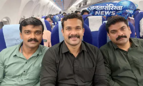 Kerala : राज्य में हजारों लोगों ने आपको फंसाने वाले लोन ऐप से लोन लिया Kerala : राज्य में हजारों लोगों ने आपको फंसाने वाले लोन ऐप से लोन लिया
