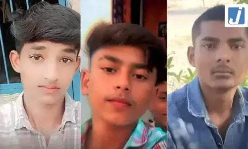 तेज रफ्तार का कहर, अज्ञात वाहन ने बाइक को मारी टक्कर, तीन की मौत तेज रफ्तार का कहर, अज्ञात वाहन ने बाइक को मारी टक्कर, तीन की मौत