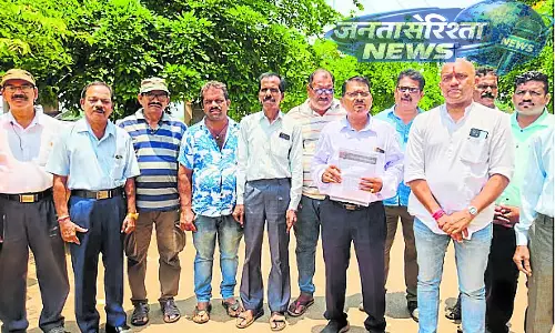 Karnataka : मंदिर की ज़मीन के ट्रांसफर की जांच की मांग वाली याचिका Karnataka : मंदिर की ज़मीन के ट्रांसफर की जांच की मांग वाली याचिका