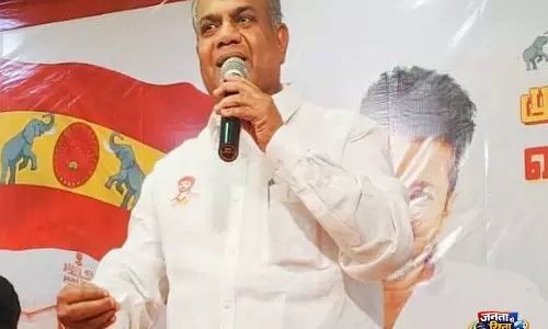 TVK के महासचिव आनंद ने तिरुचिरापल्ली पूर्व चुनाव प्रचार से पहले विजय की जीत के लिए प्रार्थना की