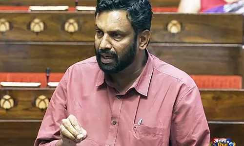 पी. संतोष कुमार ने PM मोदी पर आचार संहिता उल्लंघन का आरोप लगाया