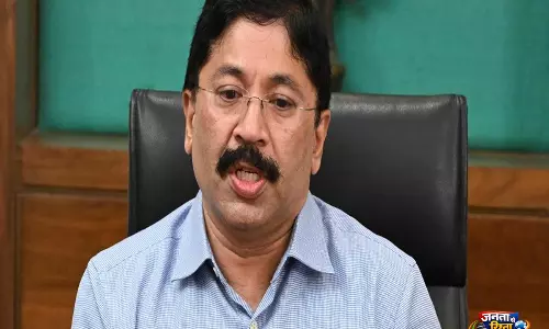 DMK के दयानिधि मारन ने आरोप लगाया कि PM मोदी महिला आरक्षण को चुनावी मुद्दा बना रहे DMK के दयानिधि मारन ने आरोप लगाया कि PM मोदी महिला आरक्षण को चुनावी मुद्दा बना रहे