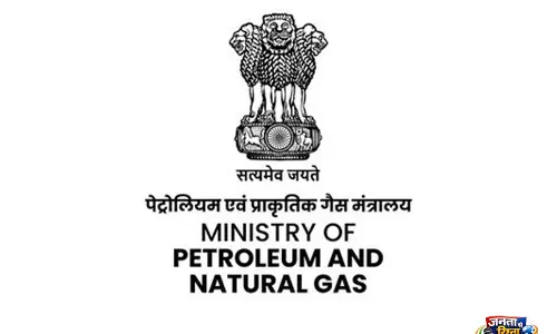 एक दिन में 53.5 लाख LPG सिलेंडर डिलीवर किए गए, सरकार ने ईंधन की कमी न होने का दिया आश्वासन