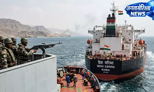 तनाव के बीच भारतीय टैंकर Desh Garima ने होर्मुज स्ट्रेट सुरक्षित पार किया