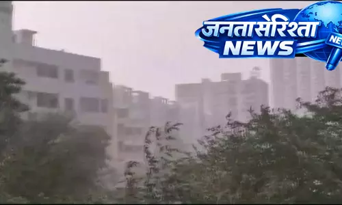तेलंगाना के बाचुपल्ली में भारी बारिश, कई इलाकों में जलभराव तेलंगाना के बाचुपल्ली में भारी बारिश, कई इलाकों में जलभराव