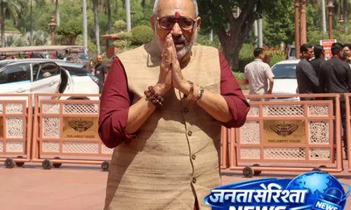 टीएमसी के गुंडे सावधान, 4 मई के बाद होगा सबका इलाज: गिरिराज सिंह टीएमसी के गुंडे सावधान, 4 मई के बाद होगा सबका इलाज: गिरिराज सिंह