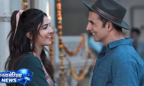 ऐश्वर्या राय से तुलना के बीच अक्षय कुमार ने Bhooth Bangla की को-स्टार वामिका गब्बी का बचाव किया