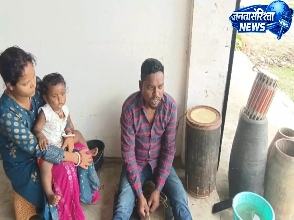 बढ़ती लागत की मार: असम के ढोल निर्माताओं पर संकट, रोंगाली बिहू की बिक्री प्रभावित बढ़ती लागत की मार: असम के ढोल निर्माताओं पर संकट, रोंगाली बिहू की बिक्री प्रभावित