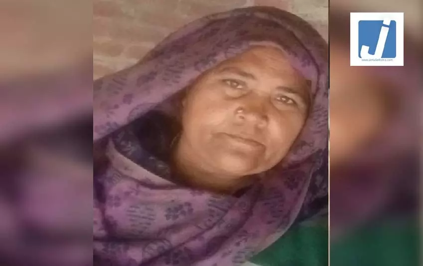 मौत के तांडव के बीच चमत्कार: माता-पिता की मौत, पर सुरक्षित बचे 8 बच्चे मौत के तांडव के बीच चमत्कार: माता-पिता की मौत, पर सुरक्षित बचे 8 बच्चे