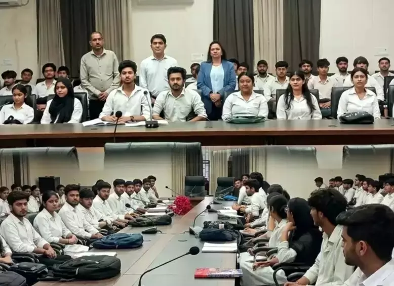 Jammu: फ्रेंच वर्कशॉप से छात्रों को मिला नया अनुभव Jammu: फ्रेंच वर्कशॉप से छात्रों को मिला नया अनुभव