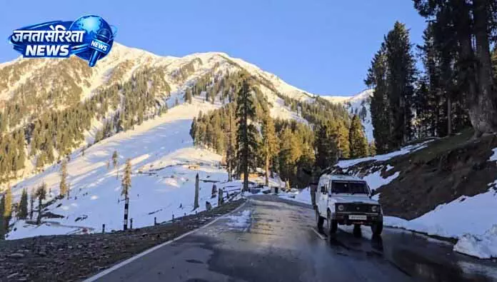Bhaderwah-Chamba road खोलने से यात्री और व्यापारिक गतिविधियों को राहत Bhaderwah-Chamba road खोलने से यात्री और व्यापारिक गतिविधियों को राहत