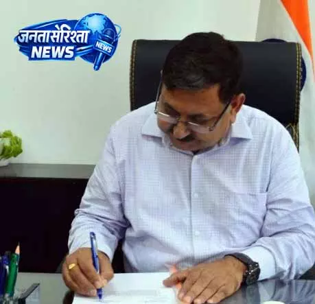 Poonch में सरकारी कर्मचारियों की गैरहाज़िरी पर प्रशासन ने चेतावनी जारी की Poonch में सरकारी कर्मचारियों की गैरहाज़िरी पर प्रशासन ने चेतावनी जारी की