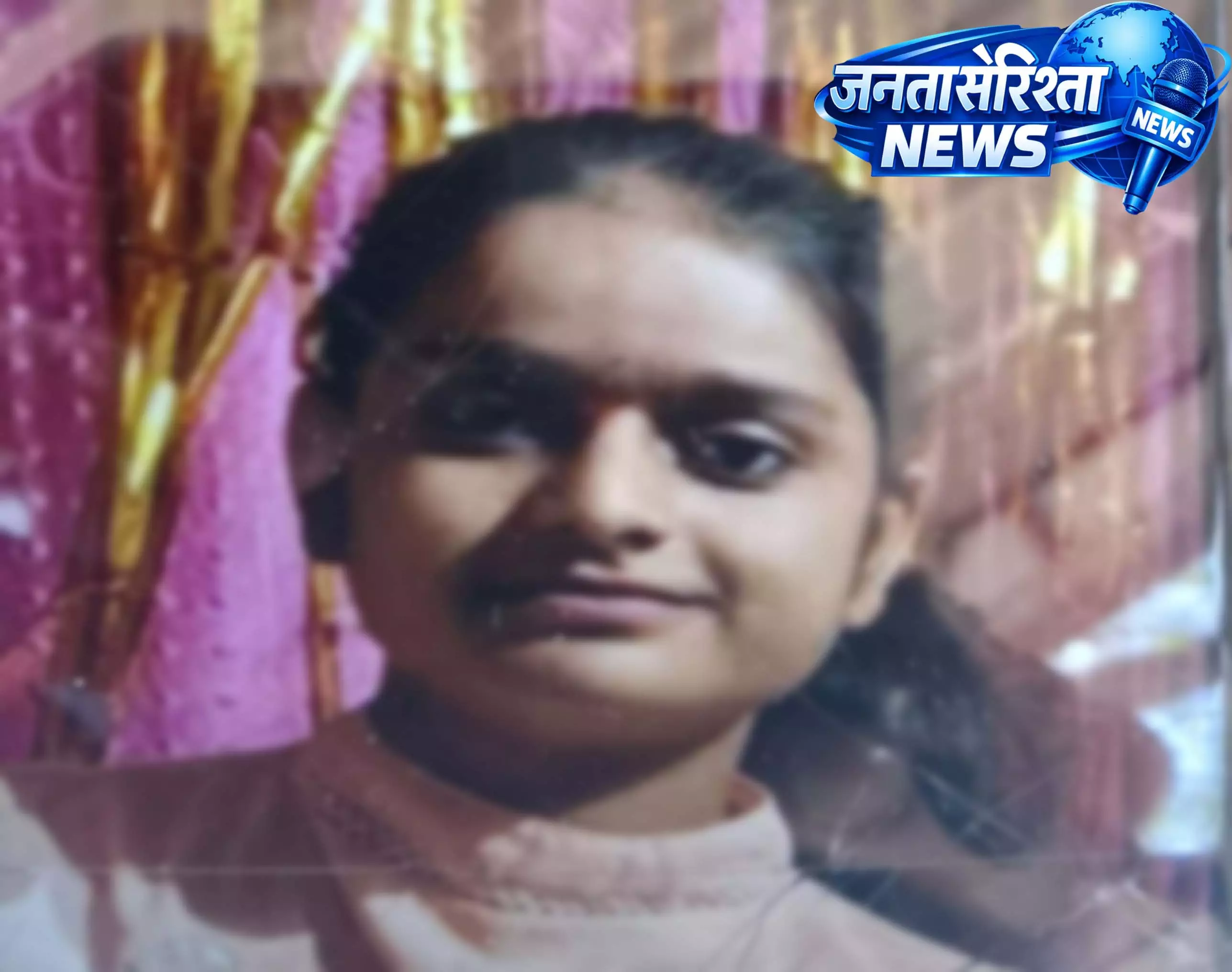 23 वर्षीय युवती ने फांसी लगाकर की खुदकुशी, गांव में शोक का माहौल 23 वर्षीय युवती ने फांसी लगाकर की खुदकुशी, गांव में शोक का माहौल