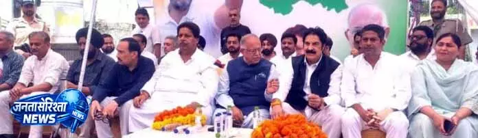 राजनीतिक बयान, Karra ने मोदी से इस्तीफे की मांग की राजनीतिक बयान, Karra ने मोदी से इस्तीफे की मांग की
