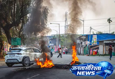 उखरुल में दो नागरिकों की मौत के बाद तनाव बरकरार, उग्रवादियों की तलाश जारी उखरुल में दो नागरिकों की मौत के बाद तनाव बरकरार, उग्रवादियों की तलाश जारी