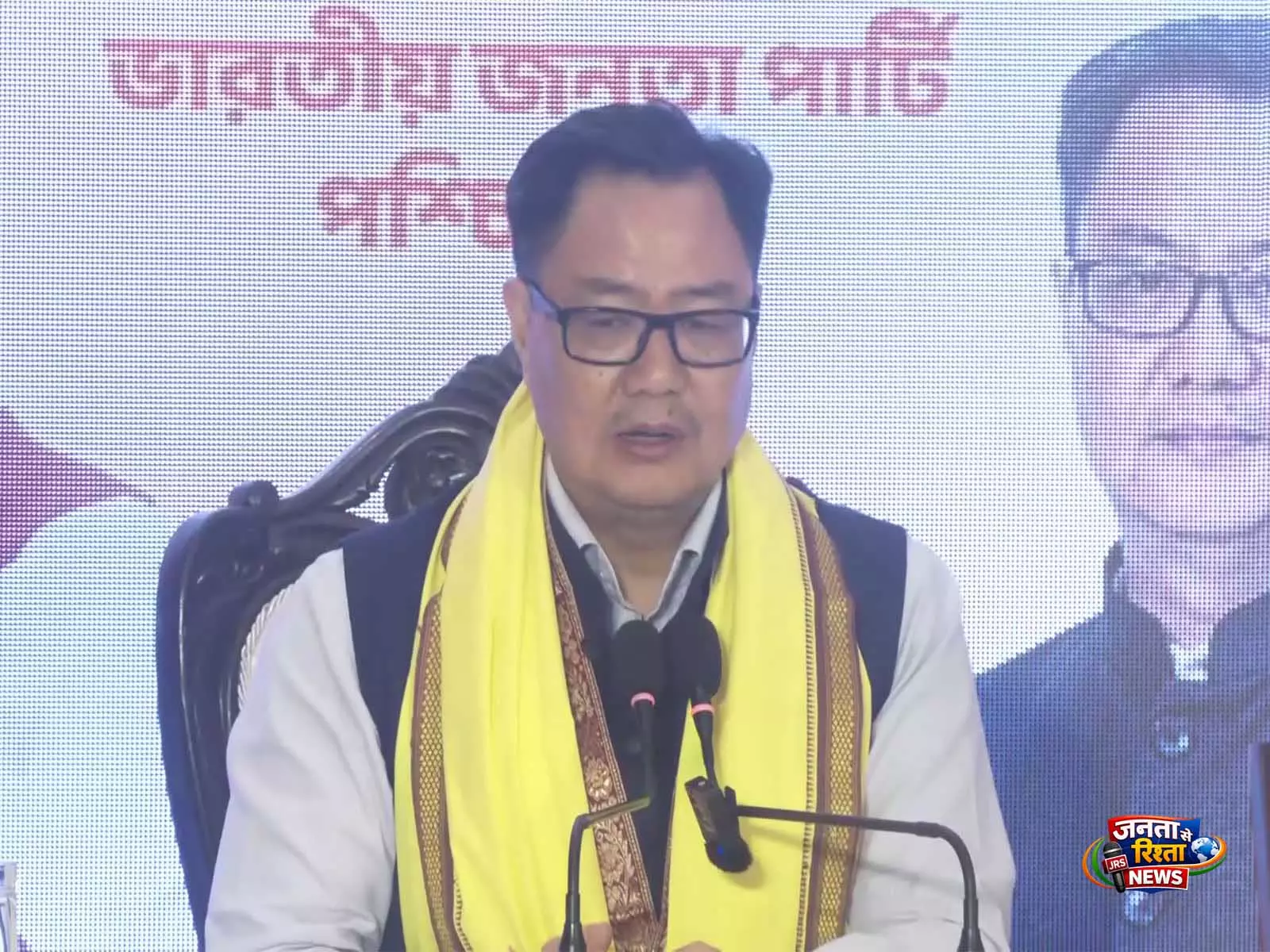 किरण रिजिजू ने TMC और ममता पर साधा निशाना किरण रिजिजू ने TMC और ममता पर साधा निशाना