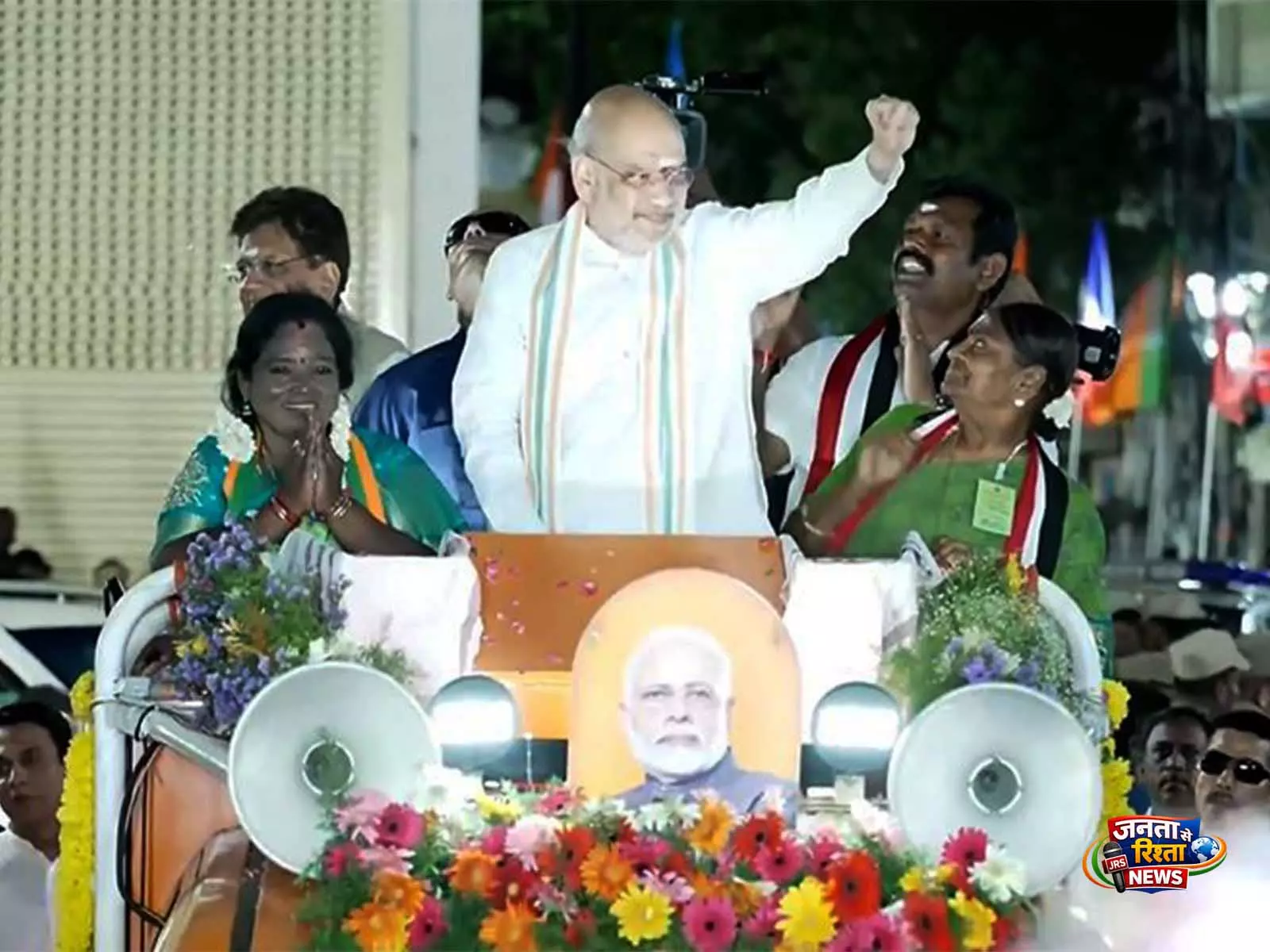 Amit Shah ने Chennai में Roadshow किया, Kapaleeswarar Temple में पूजा-अर्चना की Amit Shah ने Chennai में Roadshow किया, Kapaleeswarar Temple में पूजा-अर्चना की
