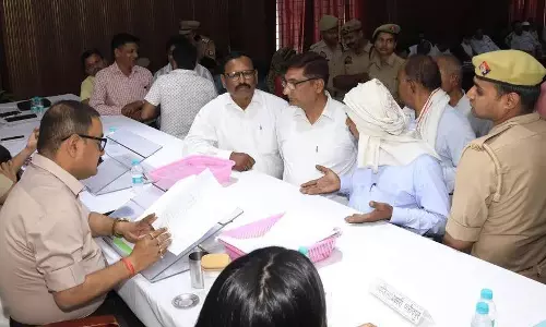 Bareilly: एसडीएम और कानूनगो पर हुई सख्त कार्रवाई Bareilly: एसडीएम और कानूनगो पर हुई सख्त कार्रवाई