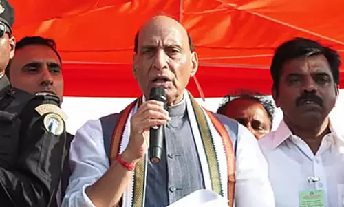 तमिलनाडु में DMK का शासन खत्म होना चाहिए: केंद्रीय मंत्री राजनाथ सिंह