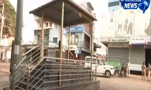 Karnataka: हावेरी में बदमाशों ने महात्मा गांधी की मूर्ति तोड़ी, पुलिस जांच शुरू