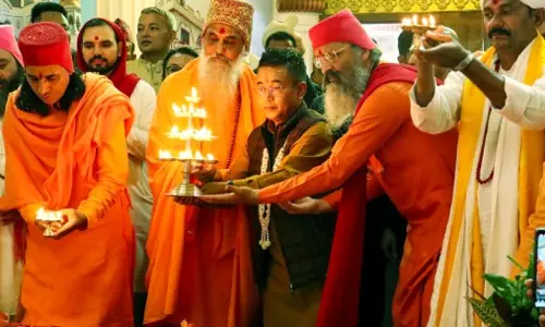 CM ने नामफिंग में जगनी महा महोत्सव के उद्घाटन में भाग लिया CM ने नामफिंग में जगनी महा महोत्सव के उद्घाटन में भाग लिया
