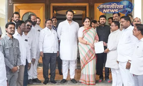 Anna Bansode के नेतृत्व वाले प्रतिनिधिमंडल ने सुनेत्रा पवार से मुलाकात की