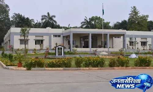 GM Office में पीने के पानी की कमी, कर्मचारियों को परेशानी GM Office में पीने के पानी की कमी, कर्मचारियों को परेशानी