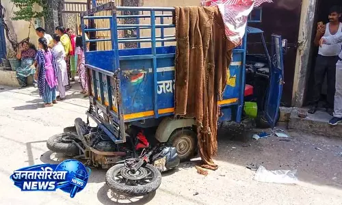 Ludhiana में ड्राइविंग की अवैधता, वाहन और बाइक सवार हुए घायल Ludhiana में ड्राइविंग की अवैधता, वाहन और बाइक सवार हुए घायल