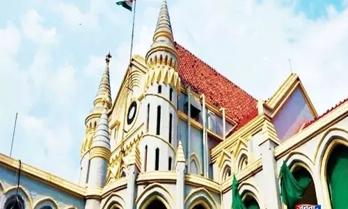 इंदौर : RTE के तहत गरीब बच्चों को निजी स्कूलों की मनमानी, 8 मेधावी छात्रों को चौथी के बाद निकाला इंदौर : RTE के तहत गरीब बच्चों को निजी स्कूलों की मनमानी, 8 मेधावी छात्रों को चौथी के बाद निकाला