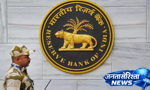 सरकार ने RBI G-sec नीलामी में 12,686.974 करोड़ रुपये वापस खरीदे सरकार ने RBI G-sec नीलामी में 12,686.974 करोड़ रुपये वापस खरीदे