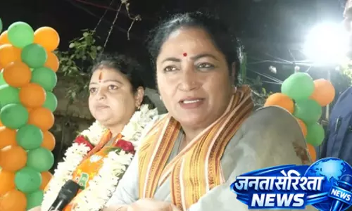 ममता बनर्जी को खतरा किसी और से नहीं बल्कि उनके खुद के भय से है: सीएम रेखा गुप्ता ममता बनर्जी को खतरा किसी और से नहीं बल्कि उनके खुद के भय से है: सीएम रेखा गुप्ता