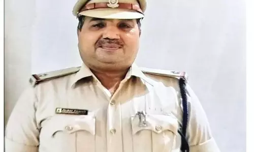 रतनपुर थाने में बीजेपी कार्यकर्ता से मारपीट, ASI पर केस दर्ज रतनपुर थाने में बीजेपी कार्यकर्ता से मारपीट, ASI पर केस दर्ज