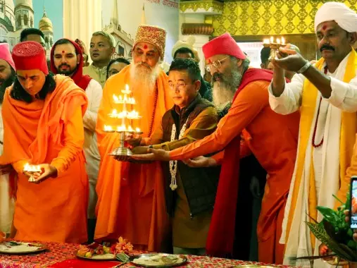 CM ने नामफिंग में जगनी महा महोत्सव के उद्घाटन में भाग लिया CM ने नामफिंग में जगनी महा महोत्सव के उद्घाटन में भाग लिया