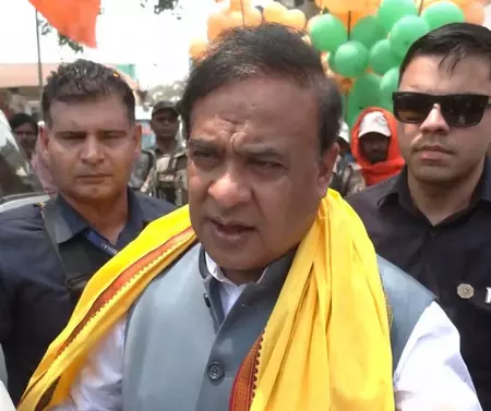 बंगाल में 100 प्रतिशत भाजपा की बनेगी सरकार: हिमंता बिस्वा सरमा बंगाल में 100 प्रतिशत भाजपा की बनेगी सरकार: हिमंता बिस्वा सरमा