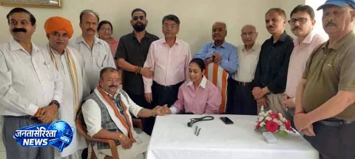 Laxmi Narayan Temple Trust ने हार्ट चेक-अप के लिए कैंप लगाया Laxmi Narayan Temple Trust ने हार्ट चेक-अप के लिए कैंप लगाया