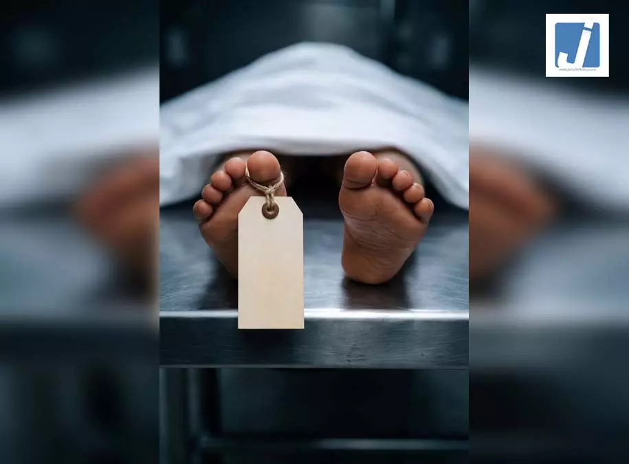 सांप के काटने से बच्चे की मौत, घर में फिर दिखा दूसरा सांप सांप के काटने से बच्चे की मौत, घर में फिर दिखा दूसरा सांप