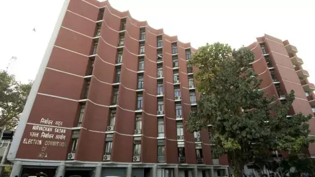 Sonipat: चुनाव आयोग की बड़ी कार्रवाई, 18 उम्मीदवार बाहर Sonipat: चुनाव आयोग की बड़ी कार्रवाई, 18 उम्मीदवार बाहर