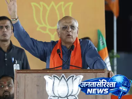 गुजरात : सीएम पटेल ने आयुष्मान भारत की मुफ्त इलाज की पहल पर दिया जोर गुजरात : सीएम पटेल ने आयुष्मान भारत की मुफ्त इलाज की पहल पर दिया जोर