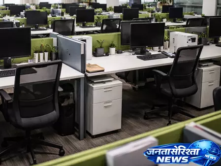 मणिपुर में बंद के बीच सरकार सख्त, बिना अनुमति अनुपस्थित कर्मचारियों पर कार्रवाई के निर्देश मणिपुर में बंद के बीच सरकार सख्त, बिना अनुमति अनुपस्थित कर्मचारियों पर कार्रवाई के निर्देश
