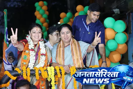 कोलकाता रोडशो के दौरान स्ट्रीटलाइटें बंद कर दी गई, सीएम रेखा गुप्ता का टीएमसी पर आरोप कोलकाता रोडशो के दौरान स्ट्रीटलाइटें बंद कर दी गई, सीएम रेखा गुप्ता का टीएमसी पर आरोप