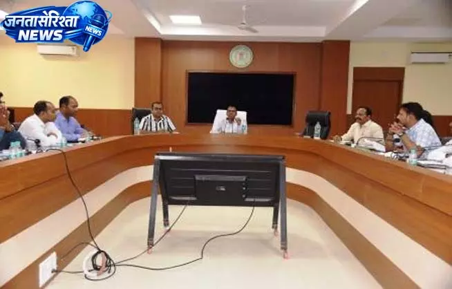 नामांकन एवं सीमांकन के लंबित प्रकरण समय सीमा के अंदर शत प्रतिशत निराकरण करें: कलेक्टर वसंत नामांकन एवं सीमांकन के लंबित प्रकरण समय सीमा के अंदर शत प्रतिशत निराकरण करें: कलेक्टर वसंत