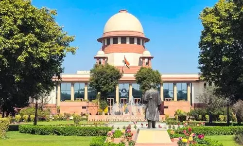 जज के खिलाफ कार्रवाई नहीं रोक सकते, सुप्रीम कोर्ट की सख्ती जज के खिलाफ कार्रवाई नहीं रोक सकते, सुप्रीम कोर्ट की सख्ती