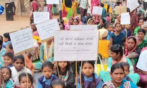 पुलिया निर्माण की मांग को लेकर नेशनल हाइवे 130 में चक्काजाम, प्रशासन के हाथ-पांव फुले