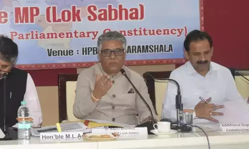 Dharamshala: सांसद-विधायक निधि परियोजनाएं जल्द पूरी करने के निर्देश Dharamshala: सांसद-विधायक निधि परियोजनाएं जल्द पूरी करने के निर्देश