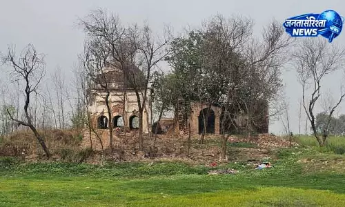 Pakistan के भूले-बिसरे गुरुद्वारे, गुरुमुखी ग्रंथों से फिर से खोजे गए Pakistan के भूले-बिसरे गुरुद्वारे, गुरुमुखी ग्रंथों से फिर से खोजे गए