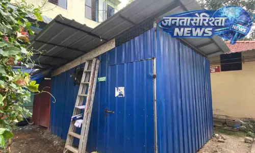 Kerala : तालुक अस्पताल के मुर्दाघर में अनियमितता, कर्मचारी ट्रांसफर Kerala : तालुक अस्पताल के मुर्दाघर में अनियमितता, कर्मचारी ट्रांसफर