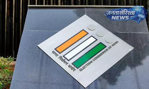 Kerala : स्ट्रॉन्ग रूम विवाद के बाद आयोग सख्त, मतगणना से पहले खोलने पर रोक Kerala : स्ट्रॉन्ग रूम विवाद के बाद आयोग सख्त, मतगणना से पहले खोलने पर रोक