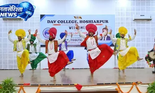 Hoshiarpur College में प्रोत्साहन समारोह, छात्रों को मेडल और प्रशस्तिपत्र वितरित Hoshiarpur College में प्रोत्साहन समारोह, छात्रों को मेडल और प्रशस्तिपत्र वितरित