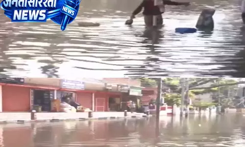भारी बारिश से तबाही, एक की मौत, शहर जलमग्न भारी बारिश से तबाही, एक की मौत, शहर जलमग्न