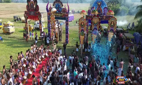 Keralam हाथियों के साथ सदियों पुराने संबंध को रखता है जीवित Keralam हाथियों के साथ सदियों पुराने संबंध को रखता है जीवित